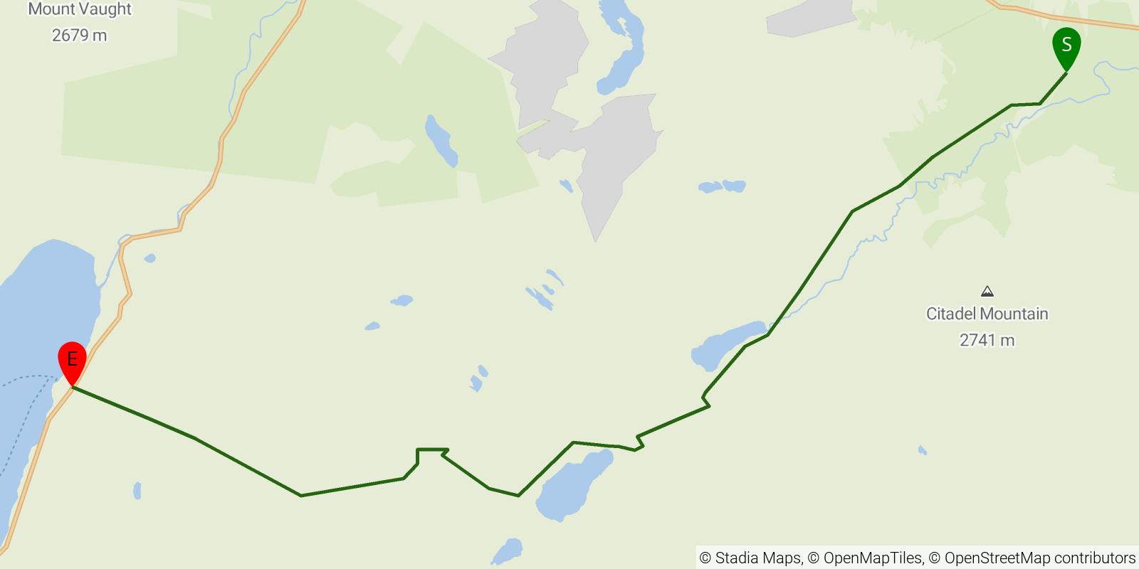 Route map of the Gunsight Pass Traverse on OpenStreetMap terrain