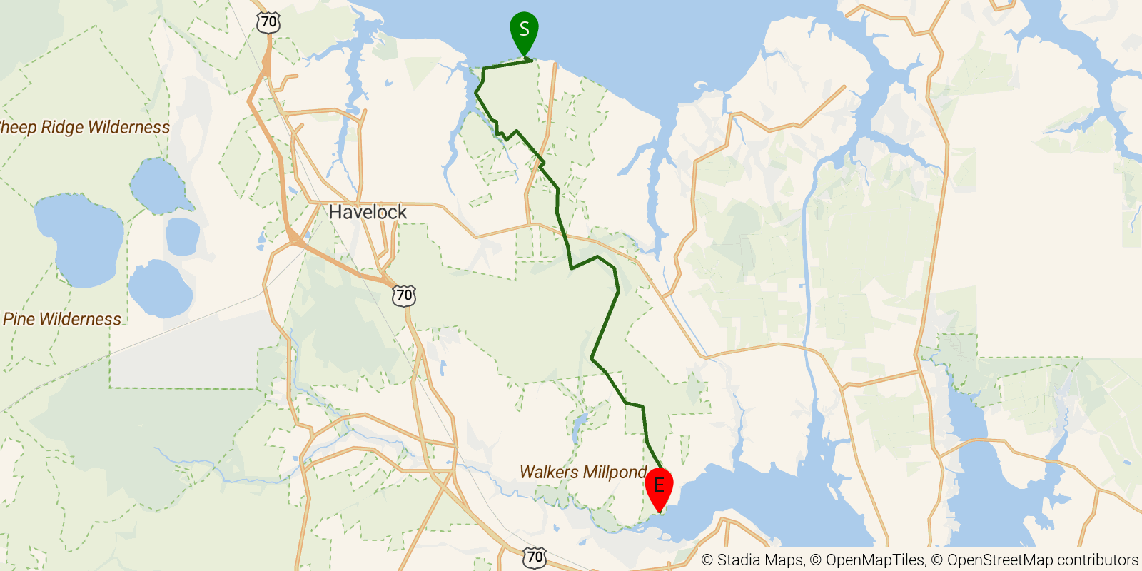 Route map of the Neusiok Trail on OpenStreetMap terrain